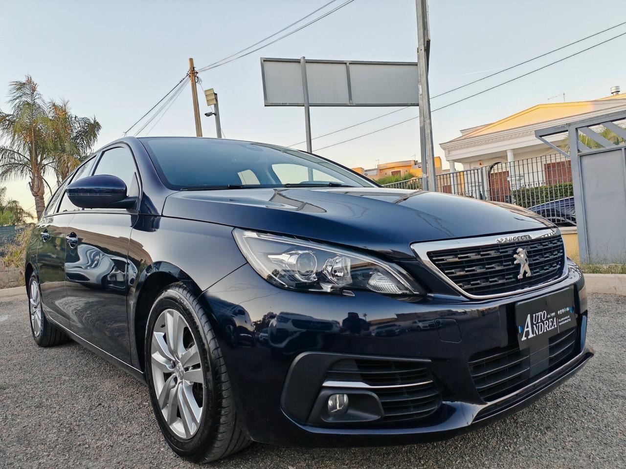 Peugeot 308 15BlueHDi navig led Autocarro n.1 2020