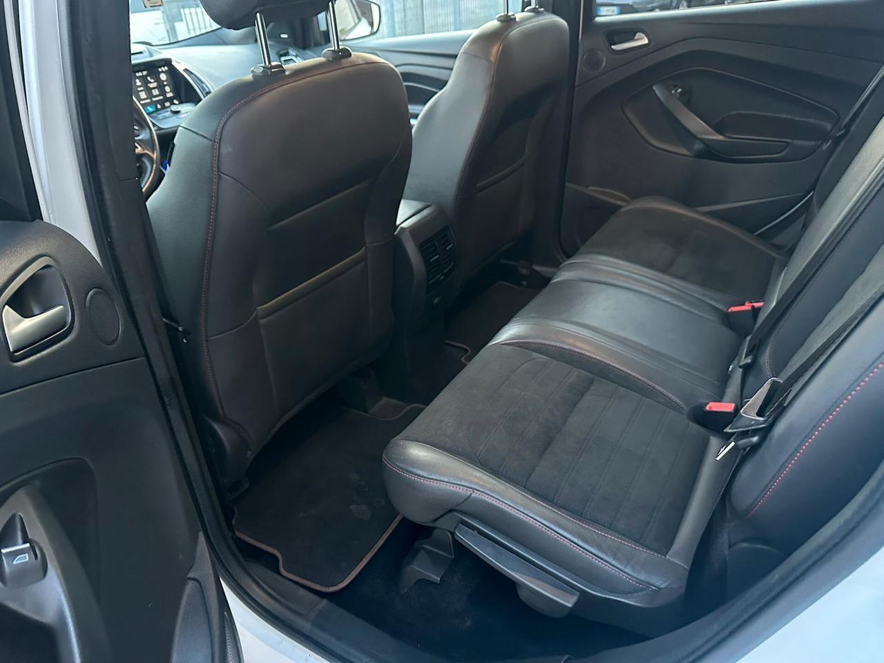 Ford Kuga 1.5 EcoBoost 150 CV S&S 2WD ST-Line