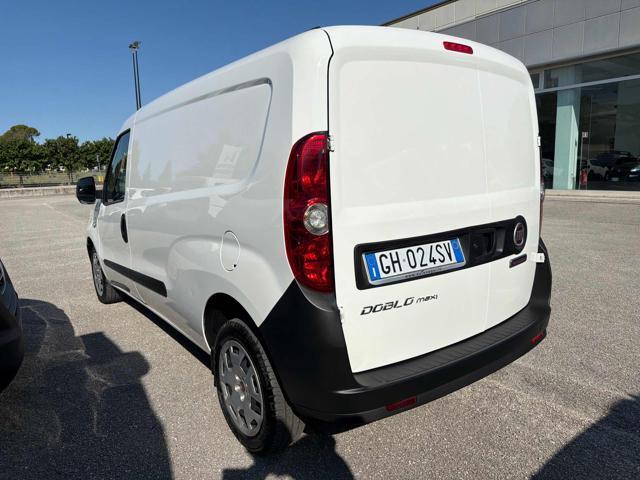 FIAT DOBLO' 1.6 MJT MAXI 105 CV 3 posti LOUNGE