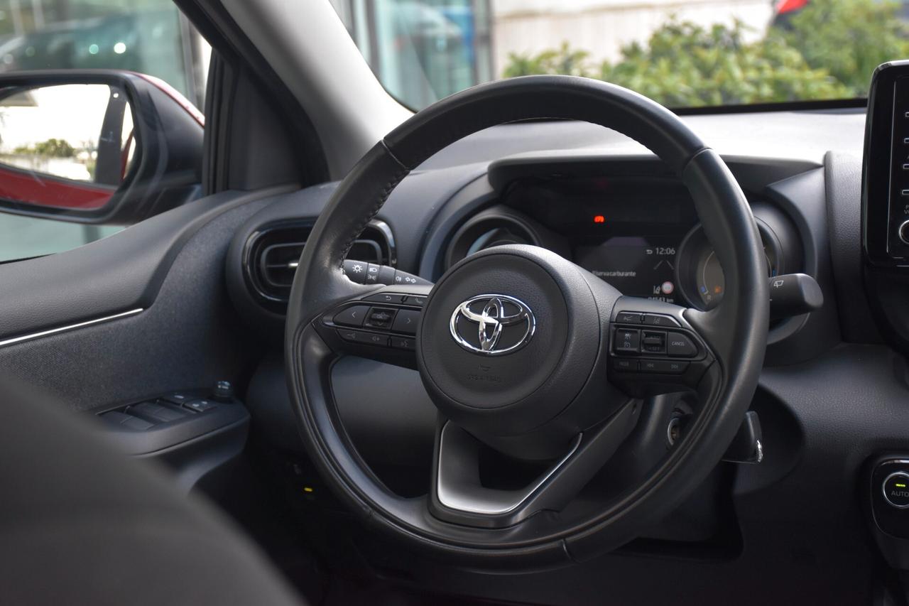 Toyota Yaris 1.5 Hybrid 5 porte Lounge