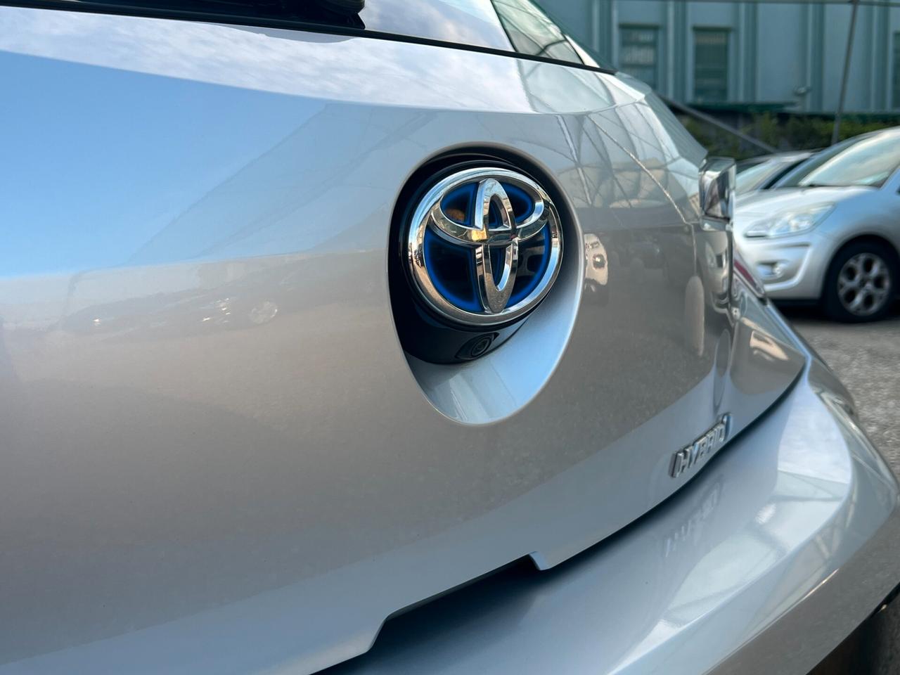 Toyota Corolla 1.8 Hybrid Business