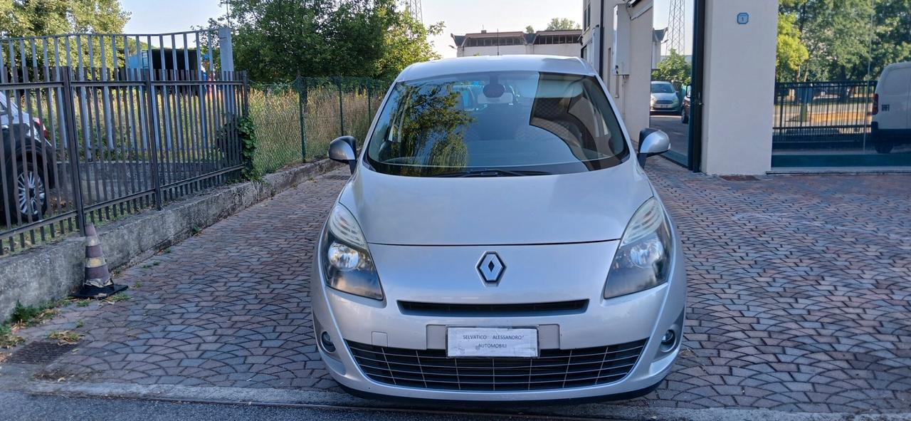 Renault Gran Scenic 1.5 dci 7 posto