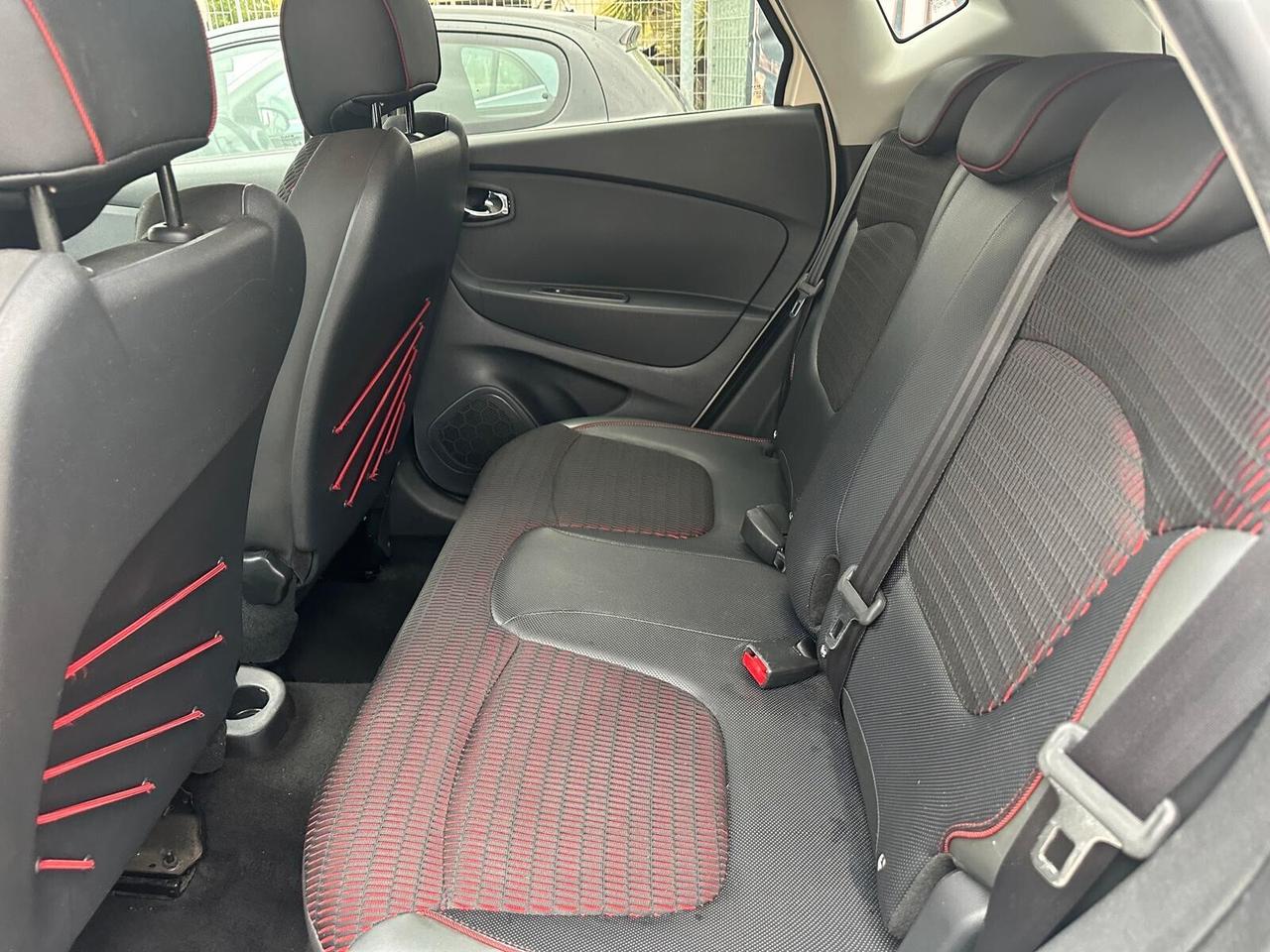 Renault Captur dCi 8V 90 CV EDC Start&Stop Energy Hypnotic-06/2016