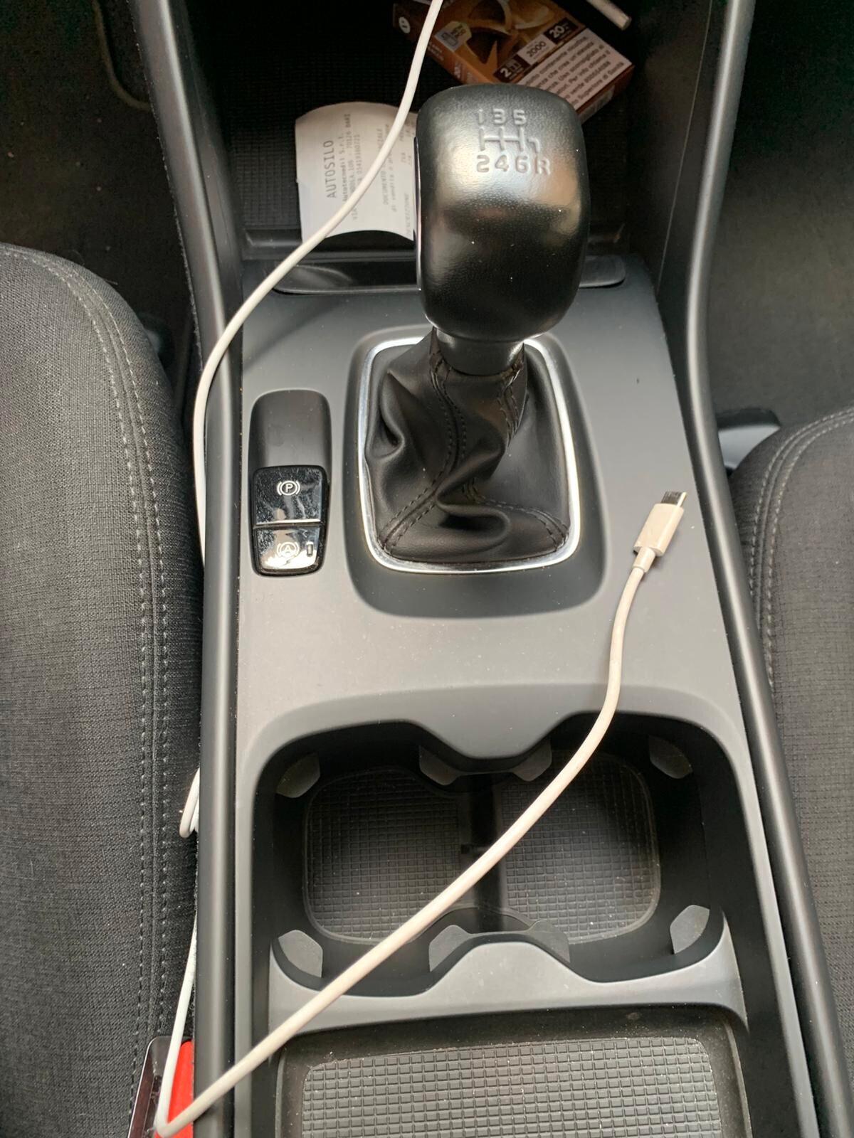 Volvo XC40 2023 **27.000KM**