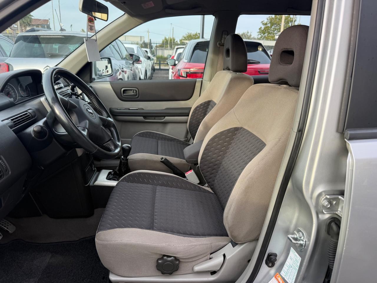 Nissan X-Trail 2.2 dCi Elegance