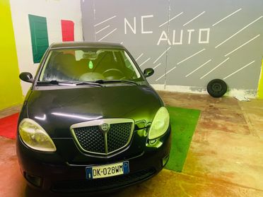 Lancia Ypsilon 1.2 Oro Plus