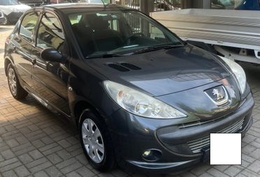 PEUGEOT 206 PLUS 1.1 TRENDY ECO BENZINA/GPL 5 PORTE - ANCHE PER NEOPATENTATI