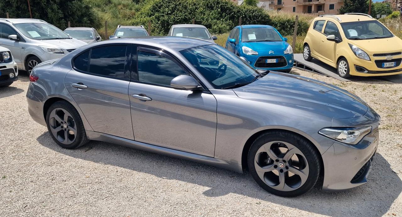 GIULIA 2.2 JTM 180 CV AT8 SPORT EDITION PAERI AL NUOVO