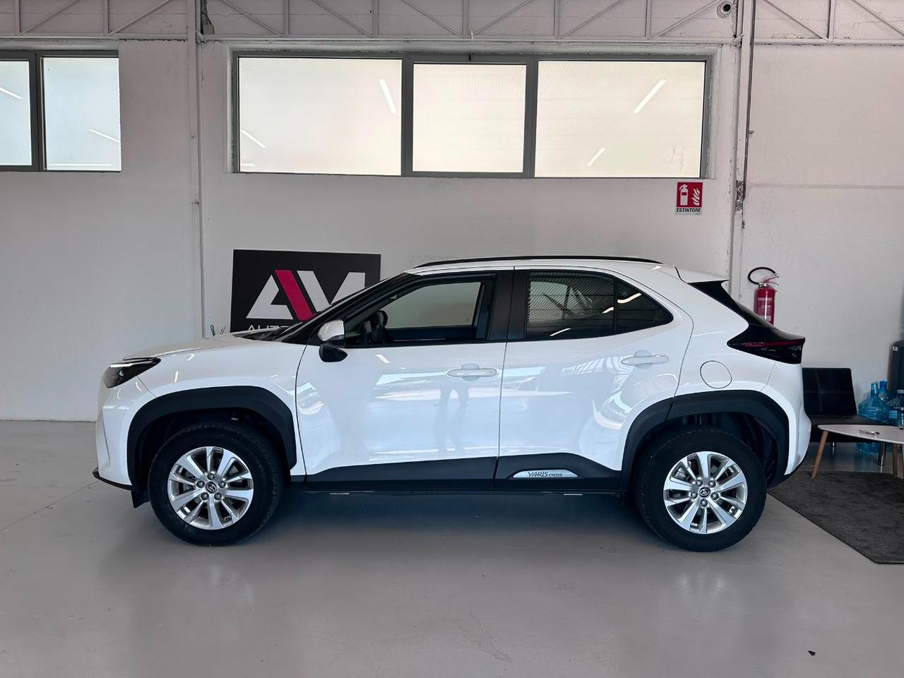 Toyota Yaris Cross 1.5h Active fwd 116cv e-cvt