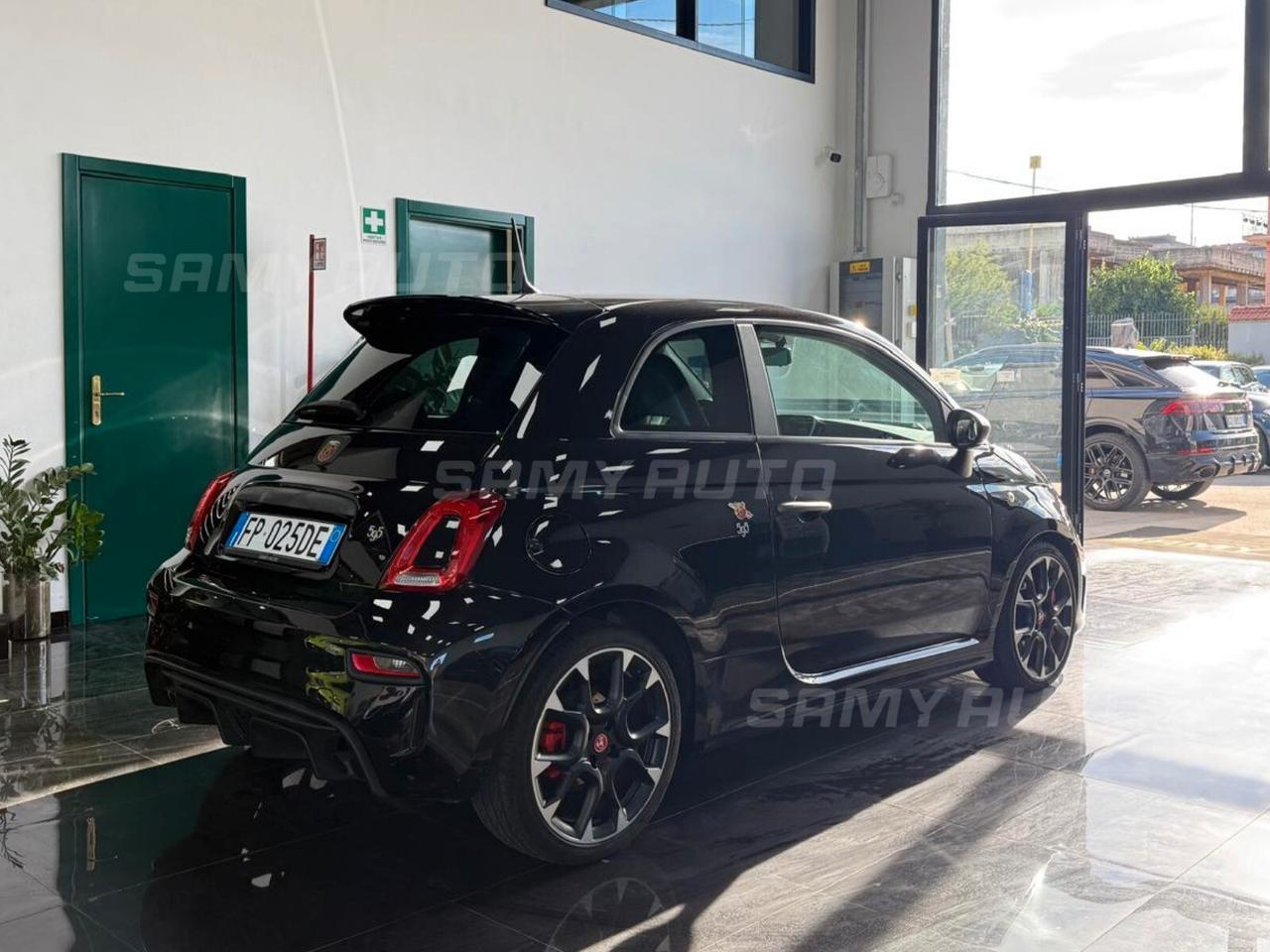 Abarth 595 1.4 Turbo T-Jet 180 CV Competizione