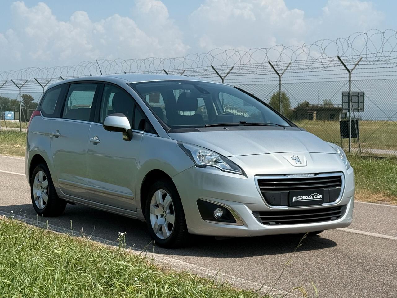 Peugeot 5008 1.6 HDi 115CV Active 7 Posti "SOLO 109000 KM !!!"
