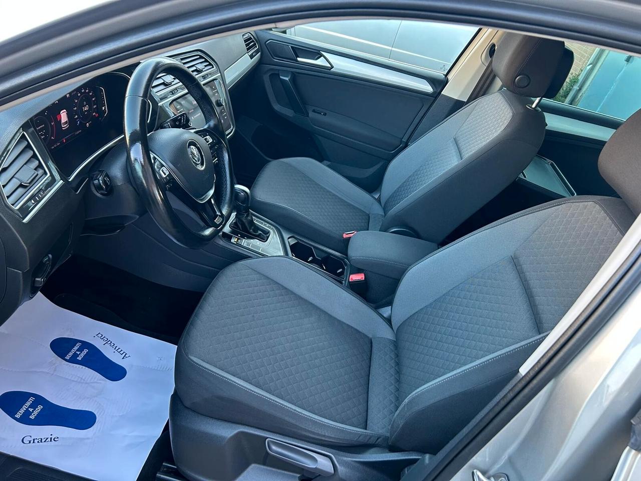 Volkswagen Tiguan 2.0 TDI SCR DSG R-LINE