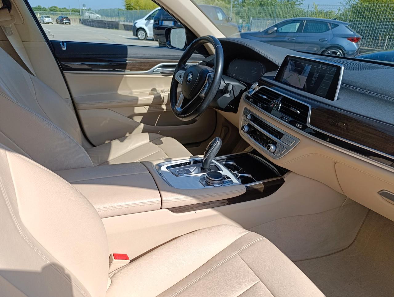 BMW 730 d mhev 48V auto