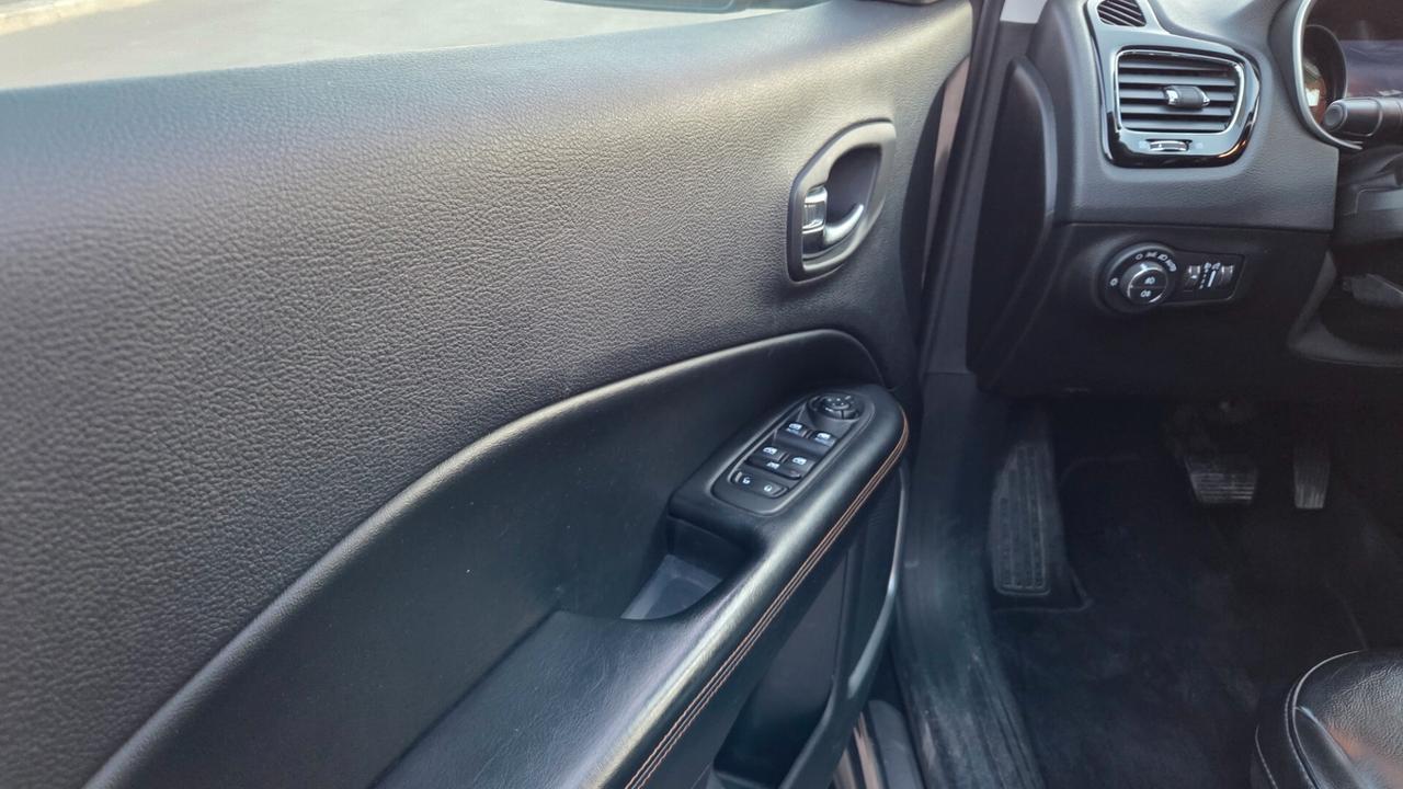 Jeep Compass 2.0 Multijet II aut. 4WD Limited Uni pro