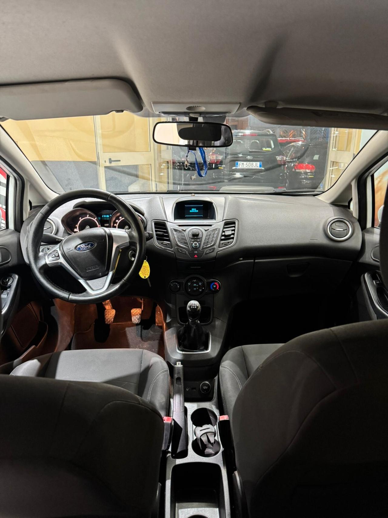 Ford Fiesta 1.5 TDCi 75CV 5 porte Titanium