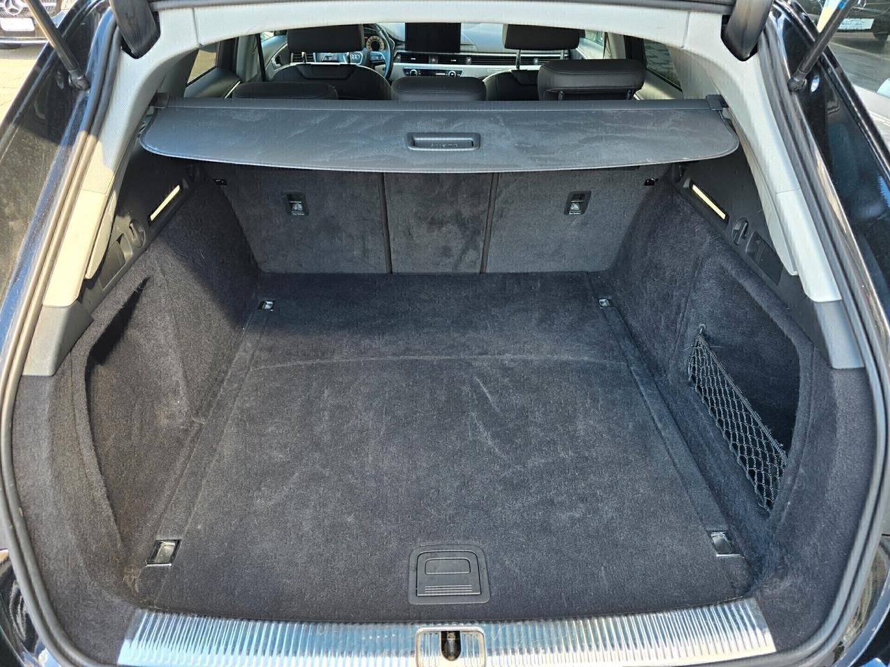 Audi A4 Avant 40 TDI quattro S tronic Bus. 2020