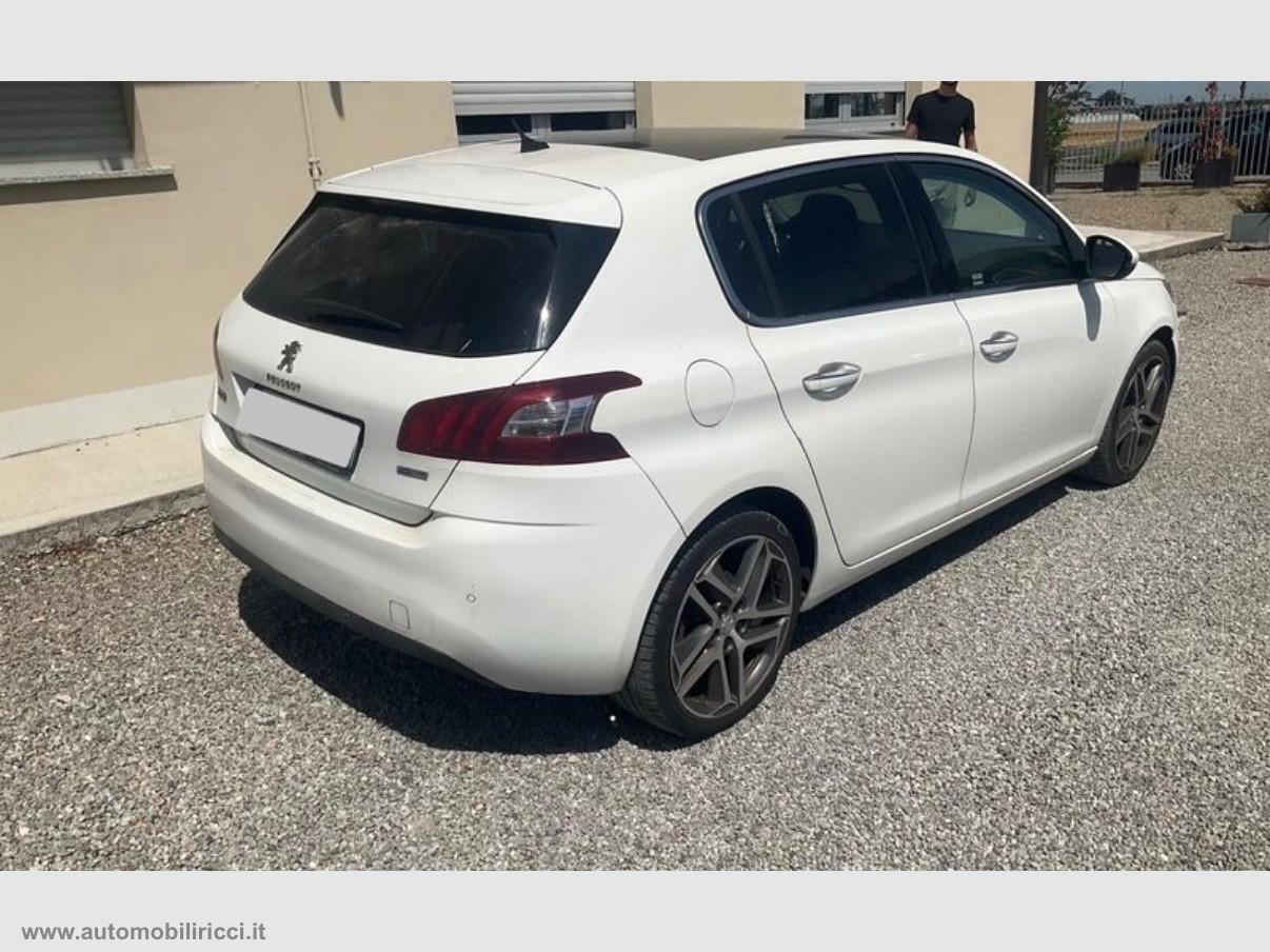 PEUGEOT 308 PureTech Turbo 130 S&S Allure 128.000KM