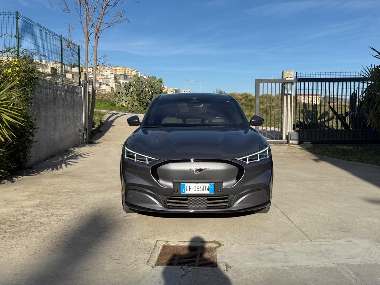 Ford Mustang Mach-E AWD Extended Range First Edition 351 CV