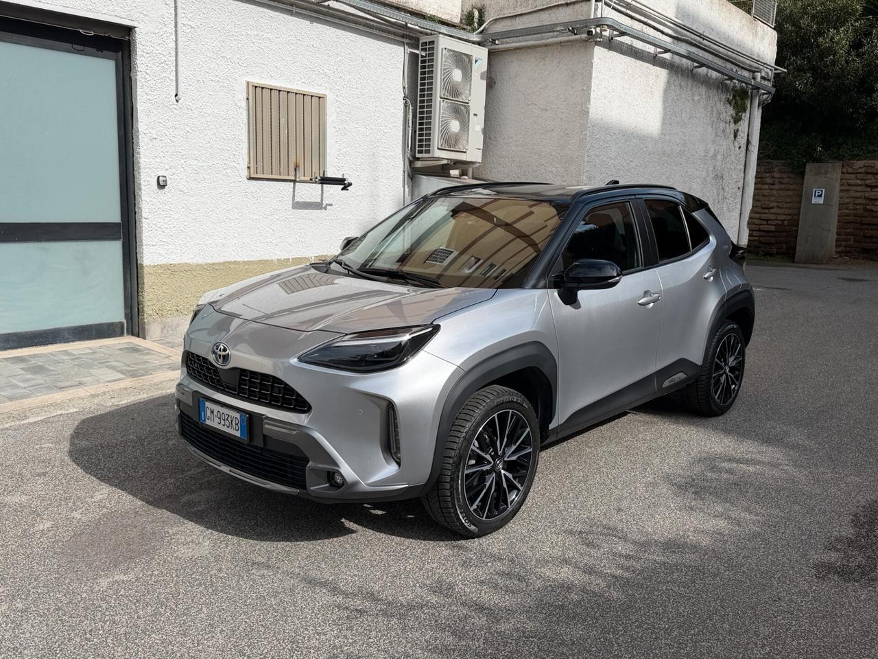 Toyota Yaris Cross 1.5 Hybrid 5p. E-CVT AWD-i Adventure