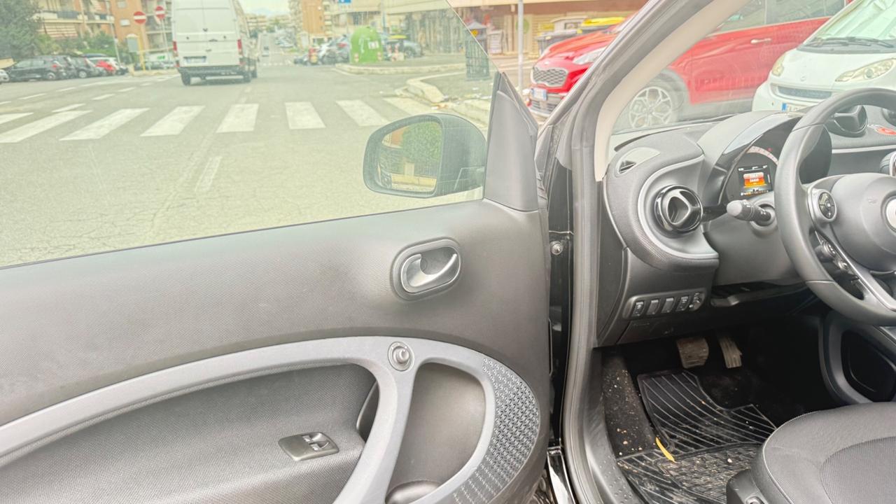 Smart ForTwo 70 1.0 twinamic cabrio Passion LED NAVI SEDILI RISCALDATI PDC BLUETOOTH CERCHI 15