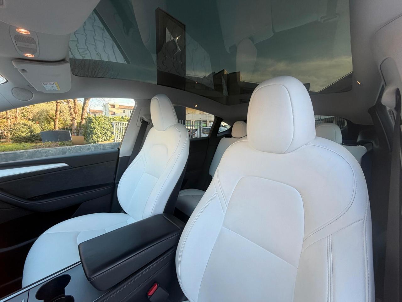 Tesla Model Y Long Range AWD IVA ESPOSTA