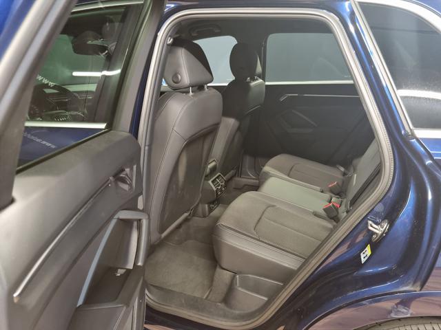 AUDI Q3 35 TDI S tronic S line edition