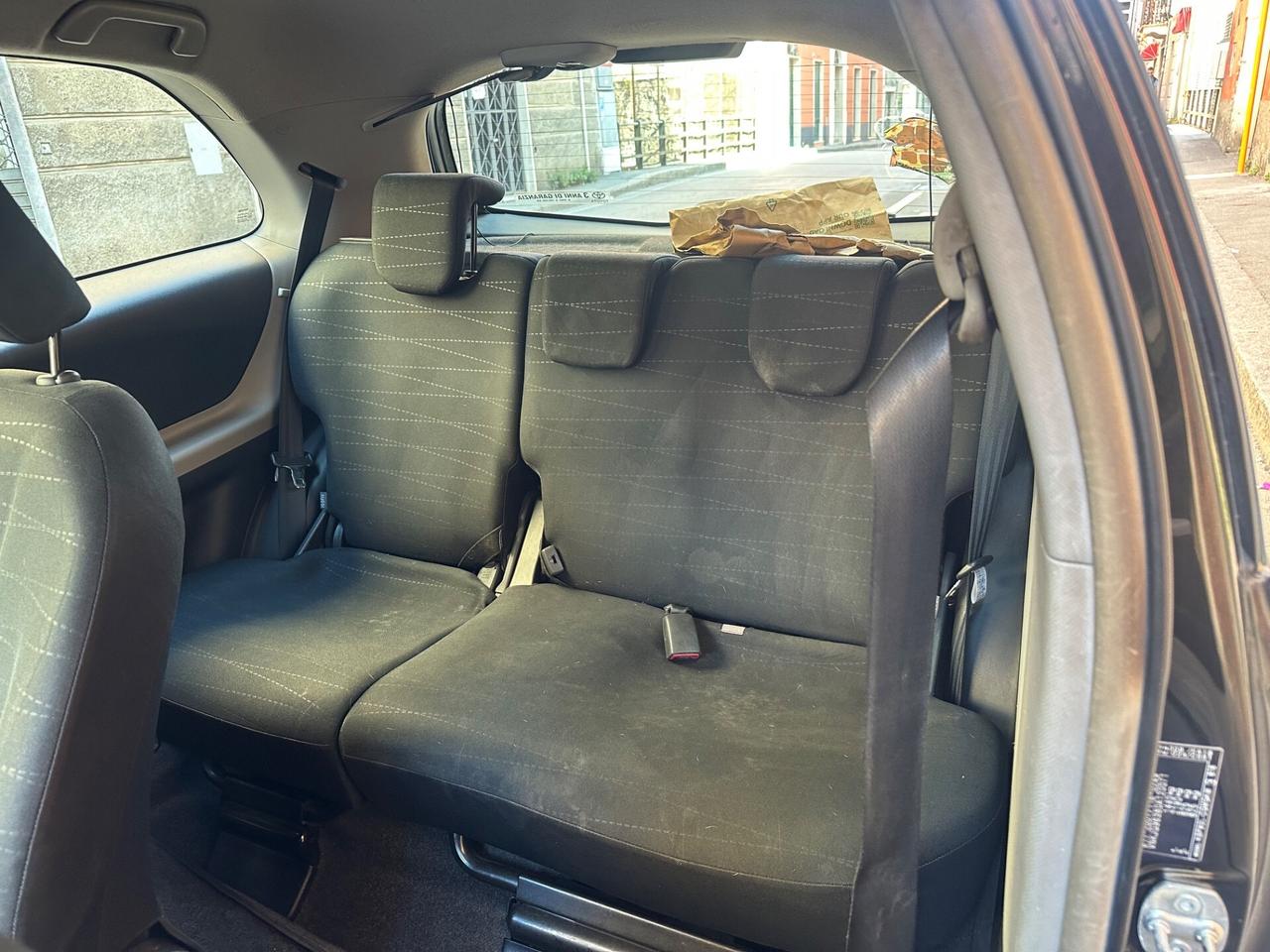 Toyota Yaris 1.0 3 porte Sol