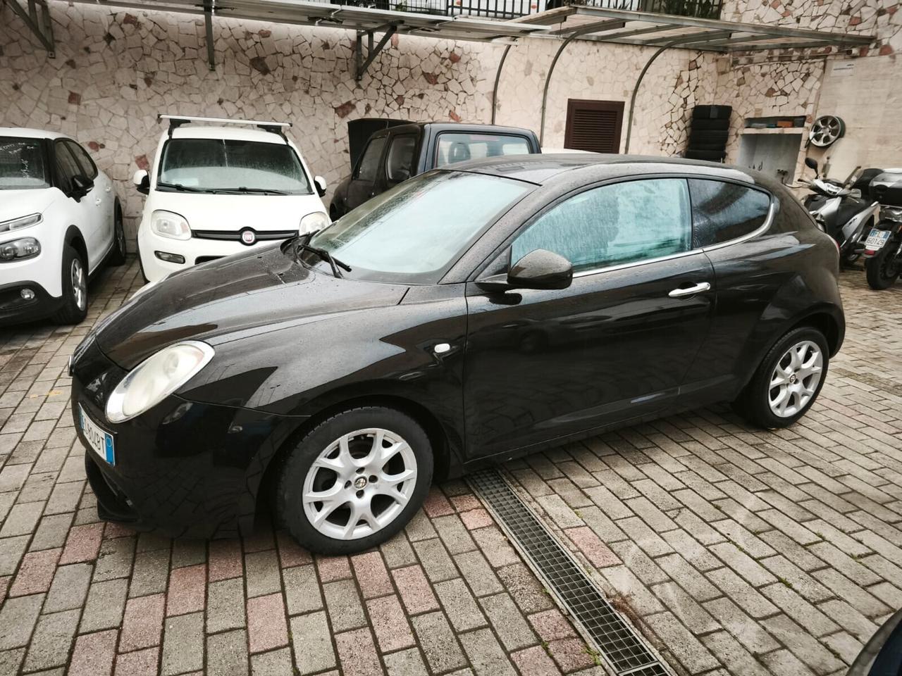 Alfa Romeo MiTo 1.3 JTDm-2 95 CV S&S BlackLine Collection SS