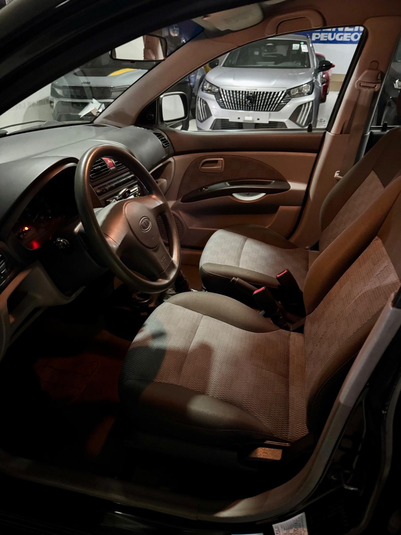 Kia Picanto 1.1 12V Spicy