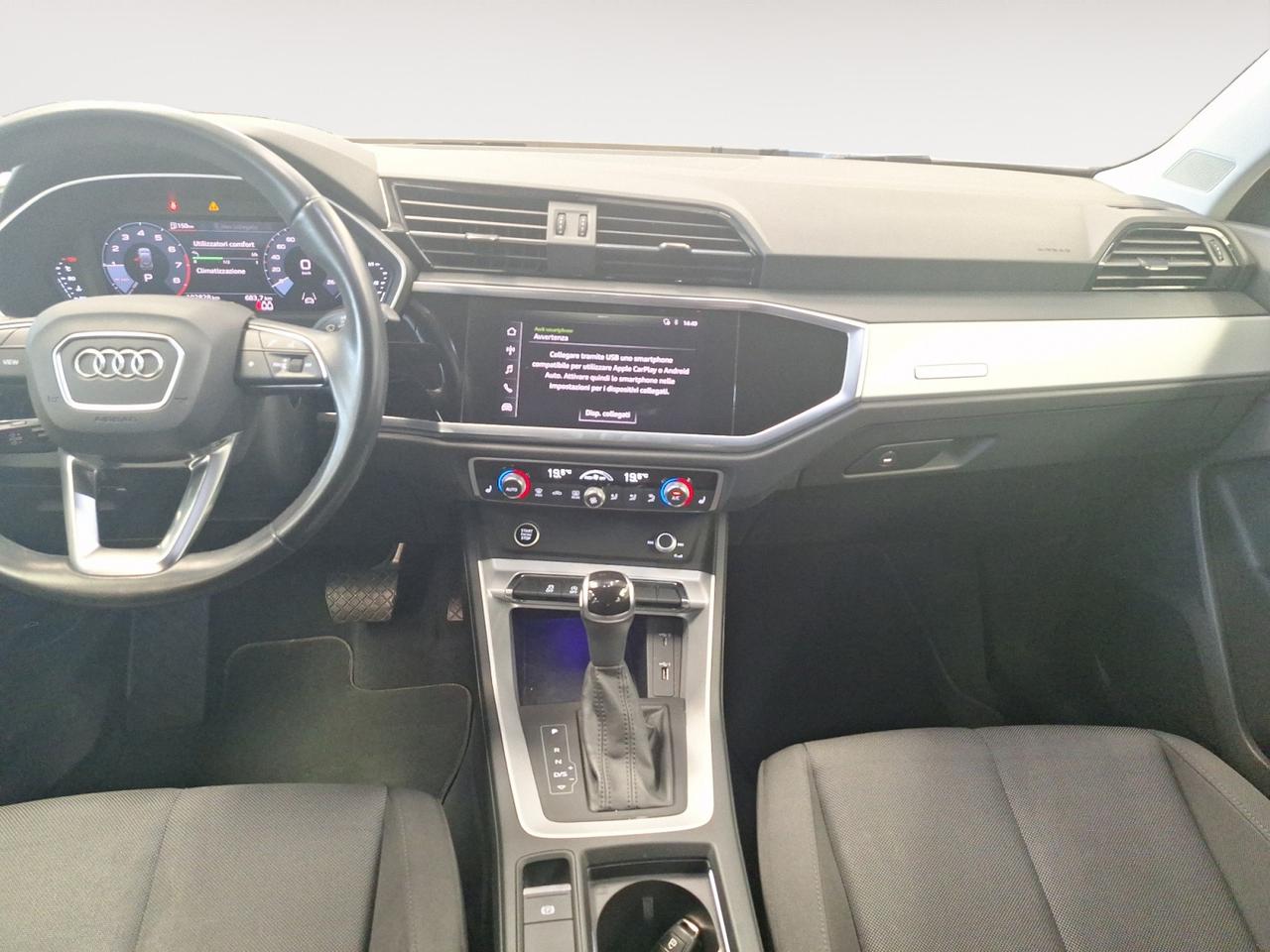 Audi Q3 35 1.5 tfsi mhev Business Advanced s-tronic