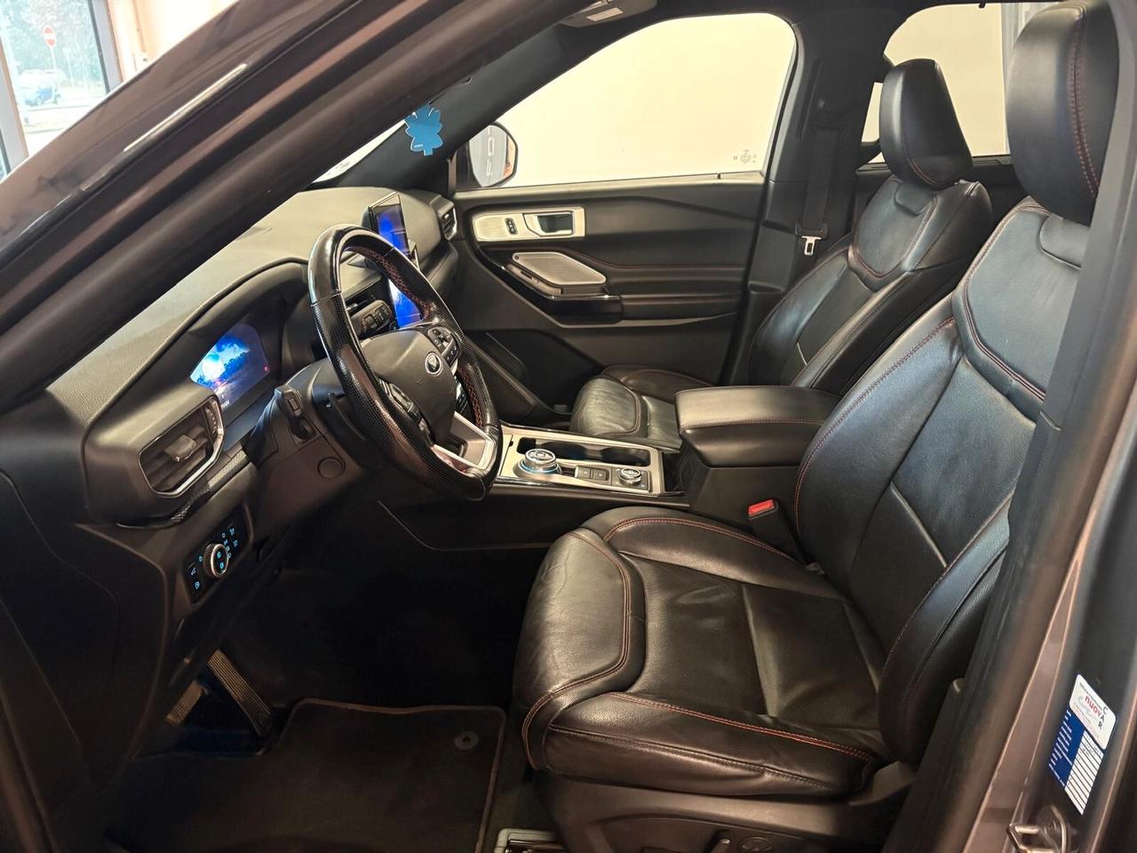 FORD EXPLORER HIBRID CAMBIO AUT. 4X4 ELETTRICA -Benz. 2.8 CV 363 Km 122. 344 garanzia 12 mesi