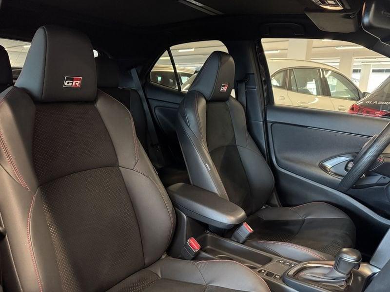 Toyota Yaris Cross Yaris Cross 1.5 Hybrid 5p. E-CVT GR SPORT Black Sky