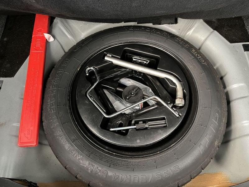 Lancia Ypsilon Ypsilon 1.0 firefly hybrid Silver s&s 70cv - PROMO SIRONIAUTO+