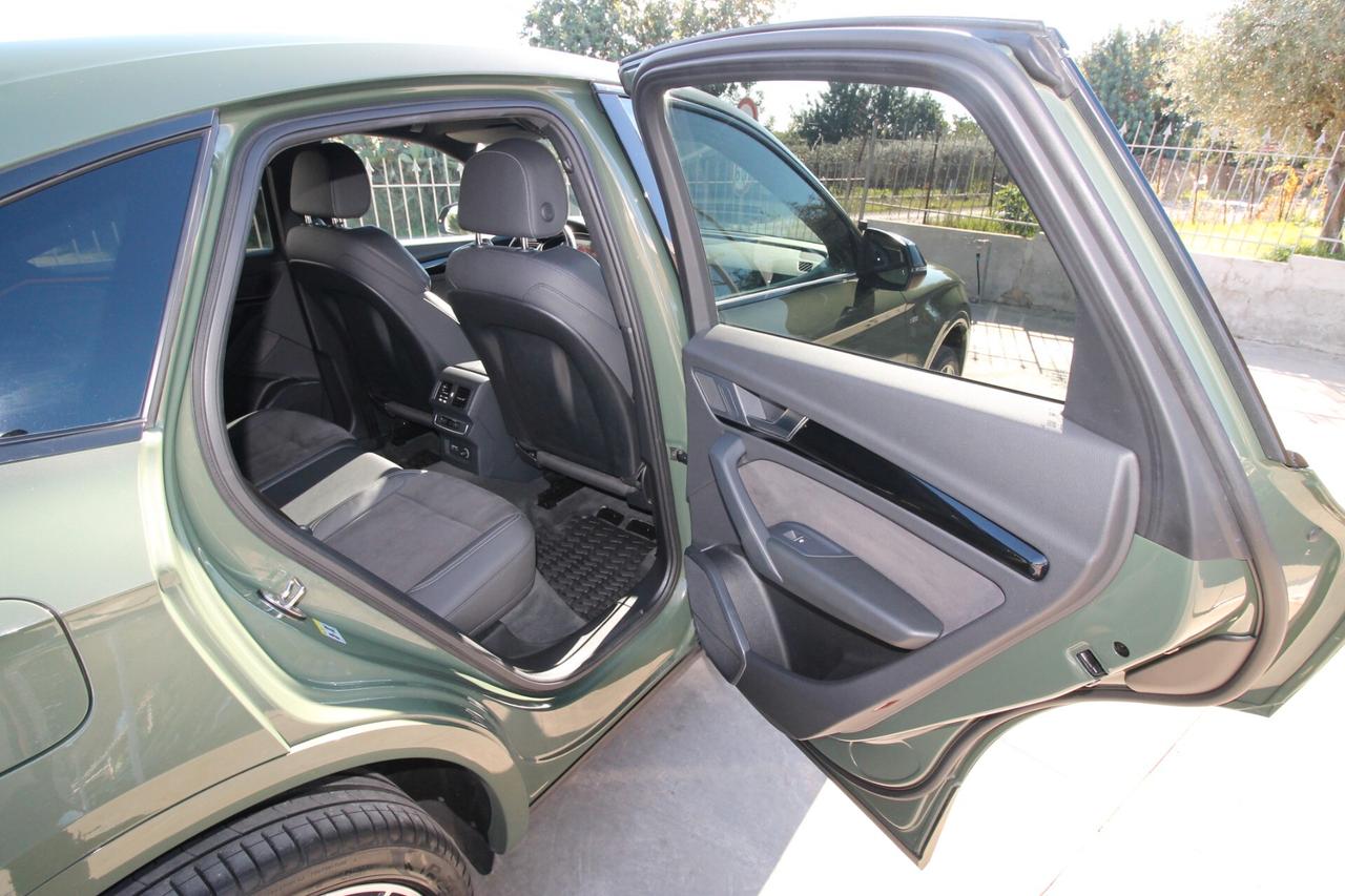 Audi Q5 SPB 40 TDI 204 Identity Black |10.2023