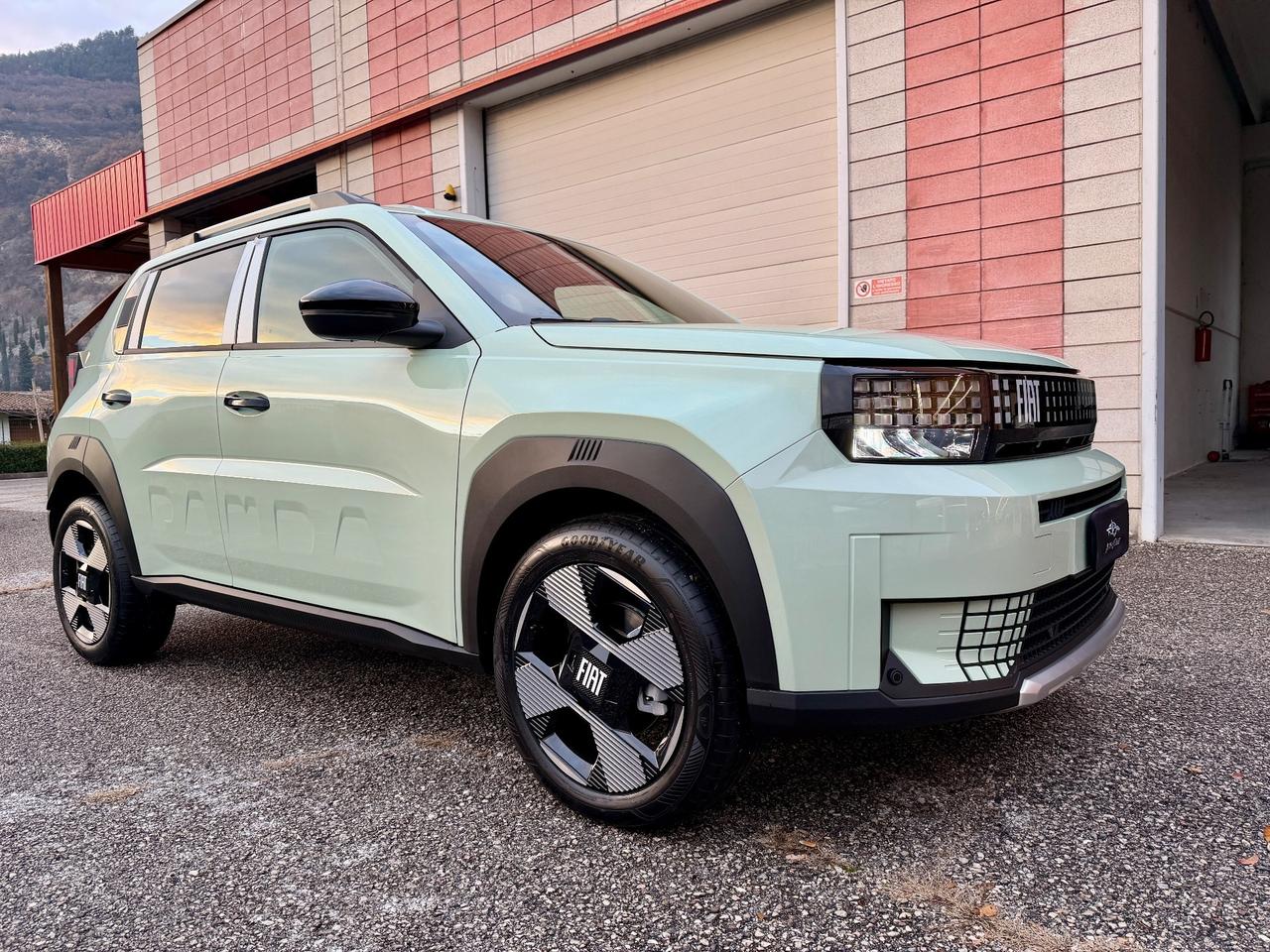 Fiat Grande Panda 1.2 Hybrid - NEO PATENTATI OK