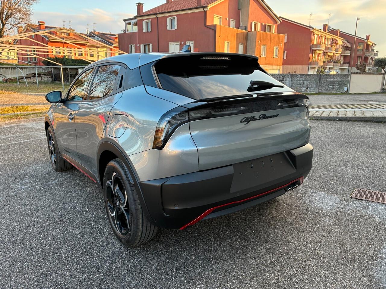 Alfa Romeo Junior 1.2 145 CV Hybrid eDCT6 Speciale