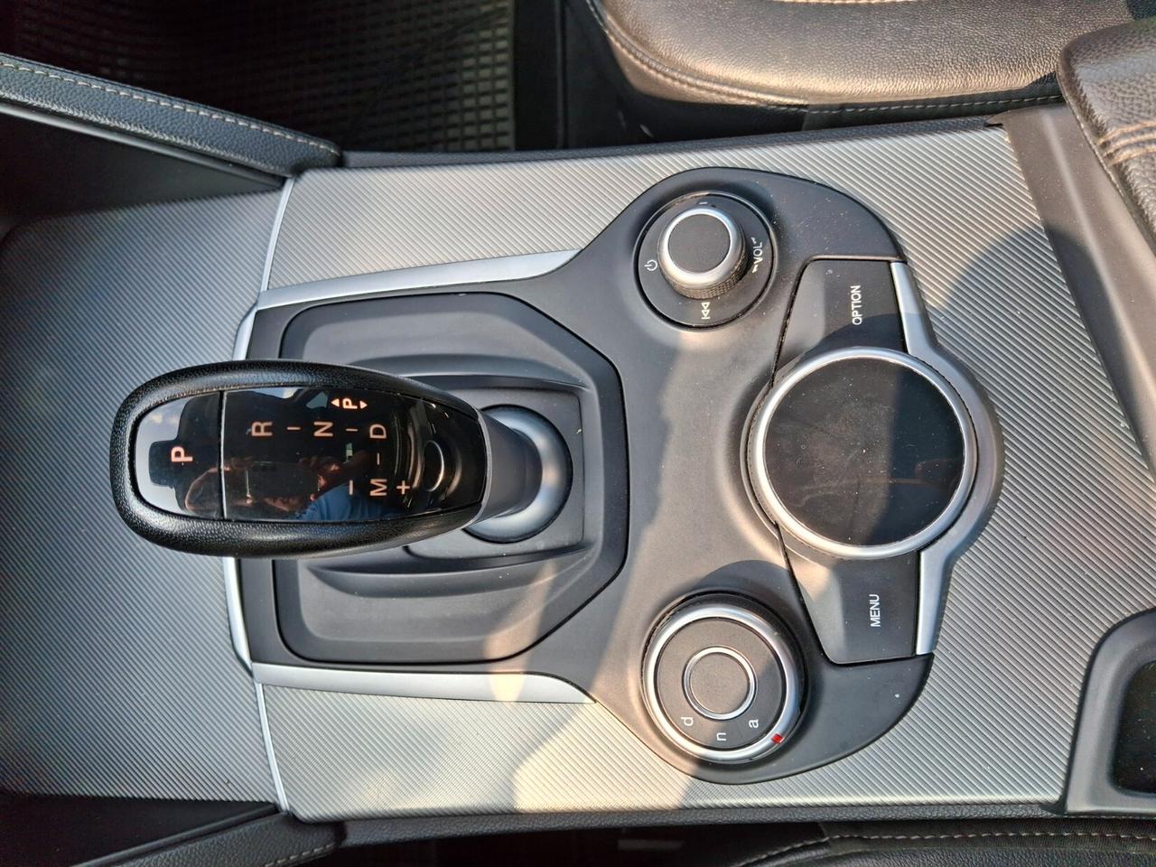 Alfa Romeo Stelvio 2.2 Turbodiesel 210 CV AT8 Q4 Executive