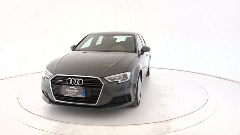 Audi A3 III 2016 Sportback Sportback 40 2.0 tdi Business quattro 184cv s-tronic 7m