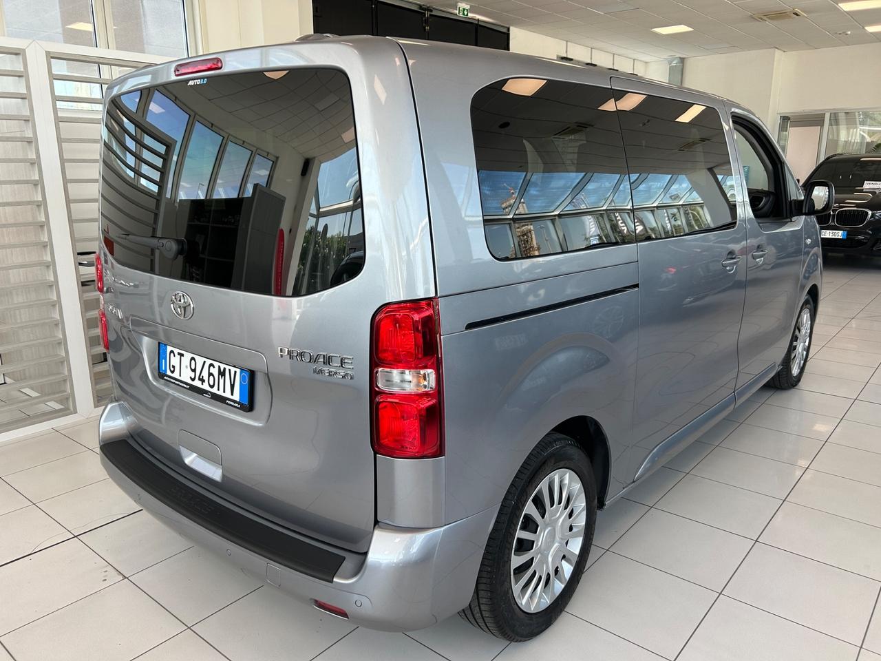 Toyota Proace Verso 2.0D 144 CV L1 Medium D Executive 9 posti