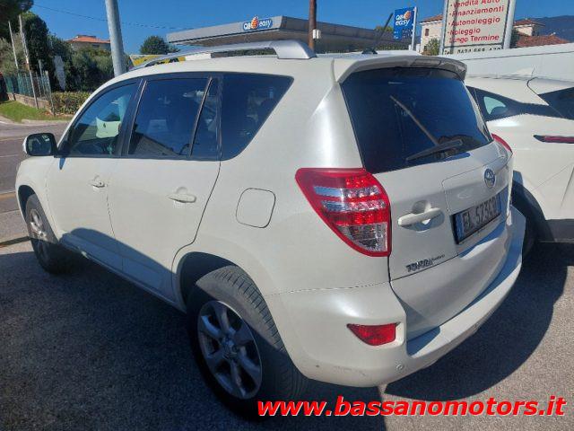 TOYOTA RAV 4 MY23 RAV4 Crossover 2.2 D-4D 150 CV DPF Exclusive
