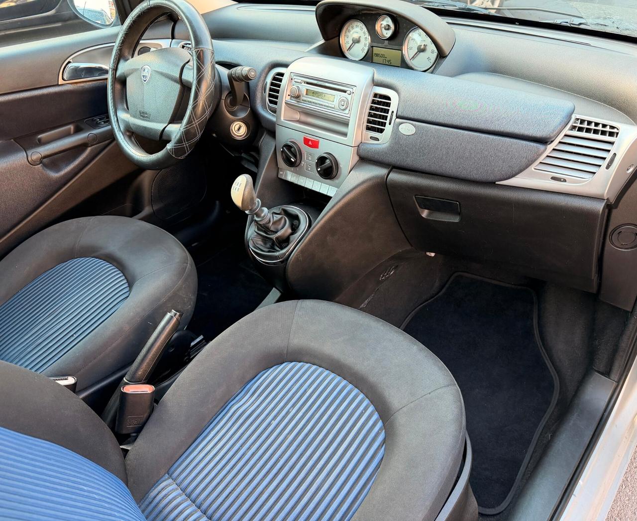 Lancia Ypsilon 1.2 Argento