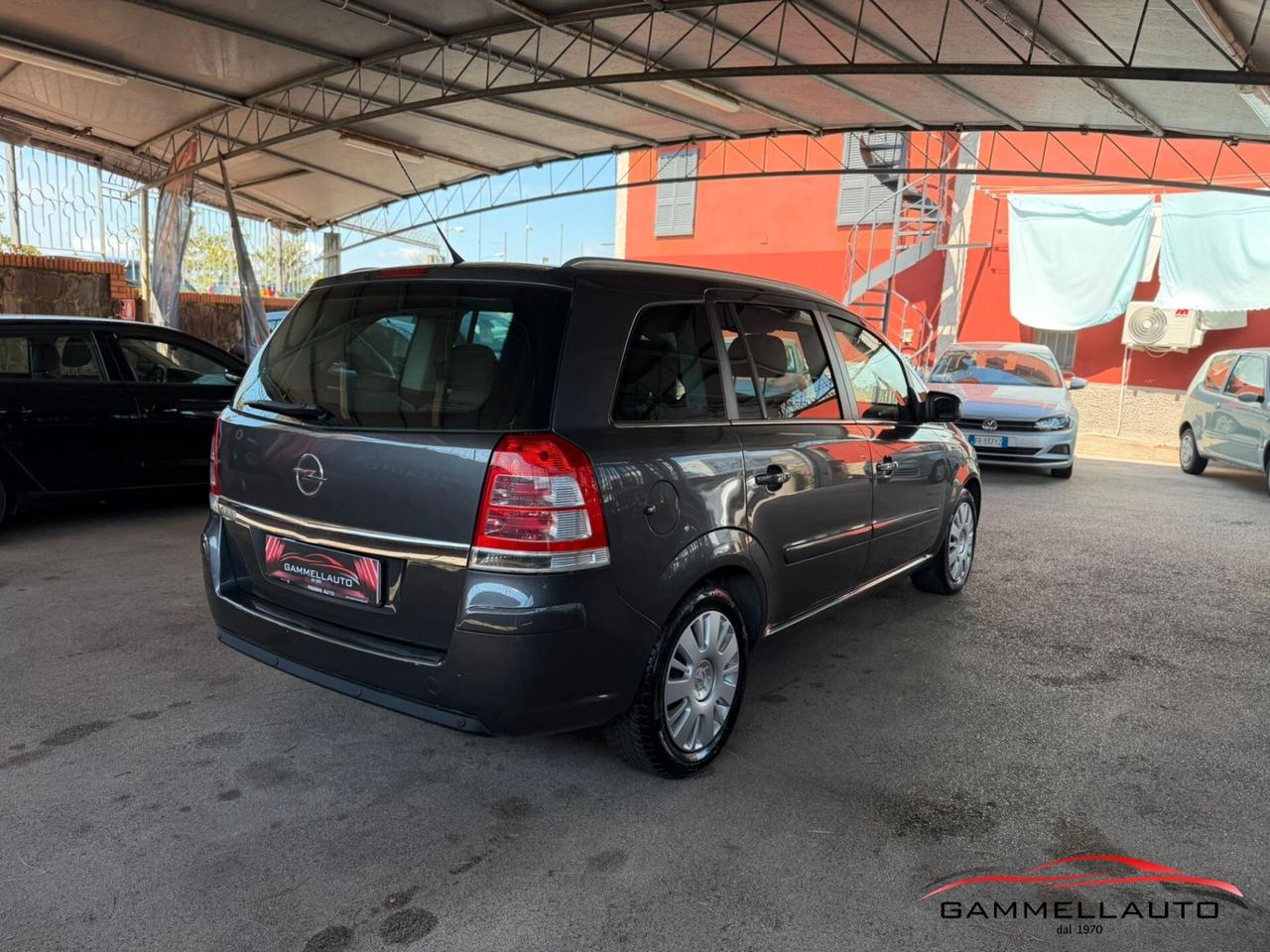 Opel Zafira 1.7 Cosmo 125cv 7 POSTI