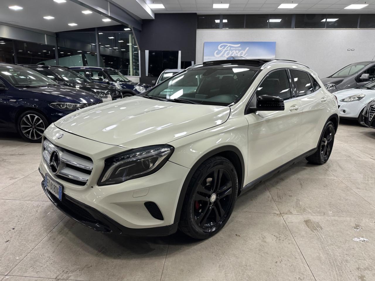 Mercedes-benz GLA 200d Sport Tetto Pelle Navi 12/2015