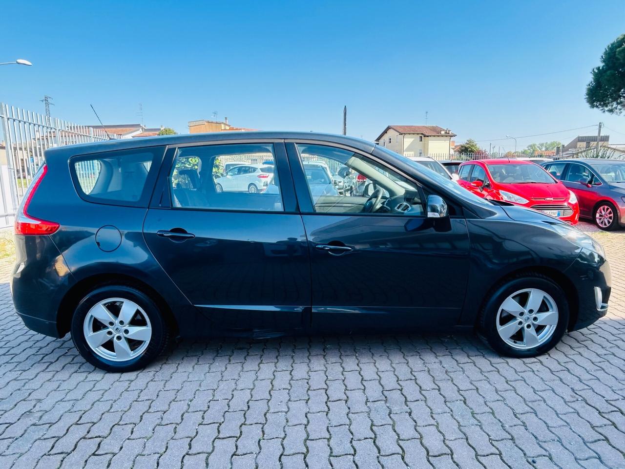 Renault Scenic Scénic X-Mod 1.5 dCi 110CV Luxe 7 POSTI
