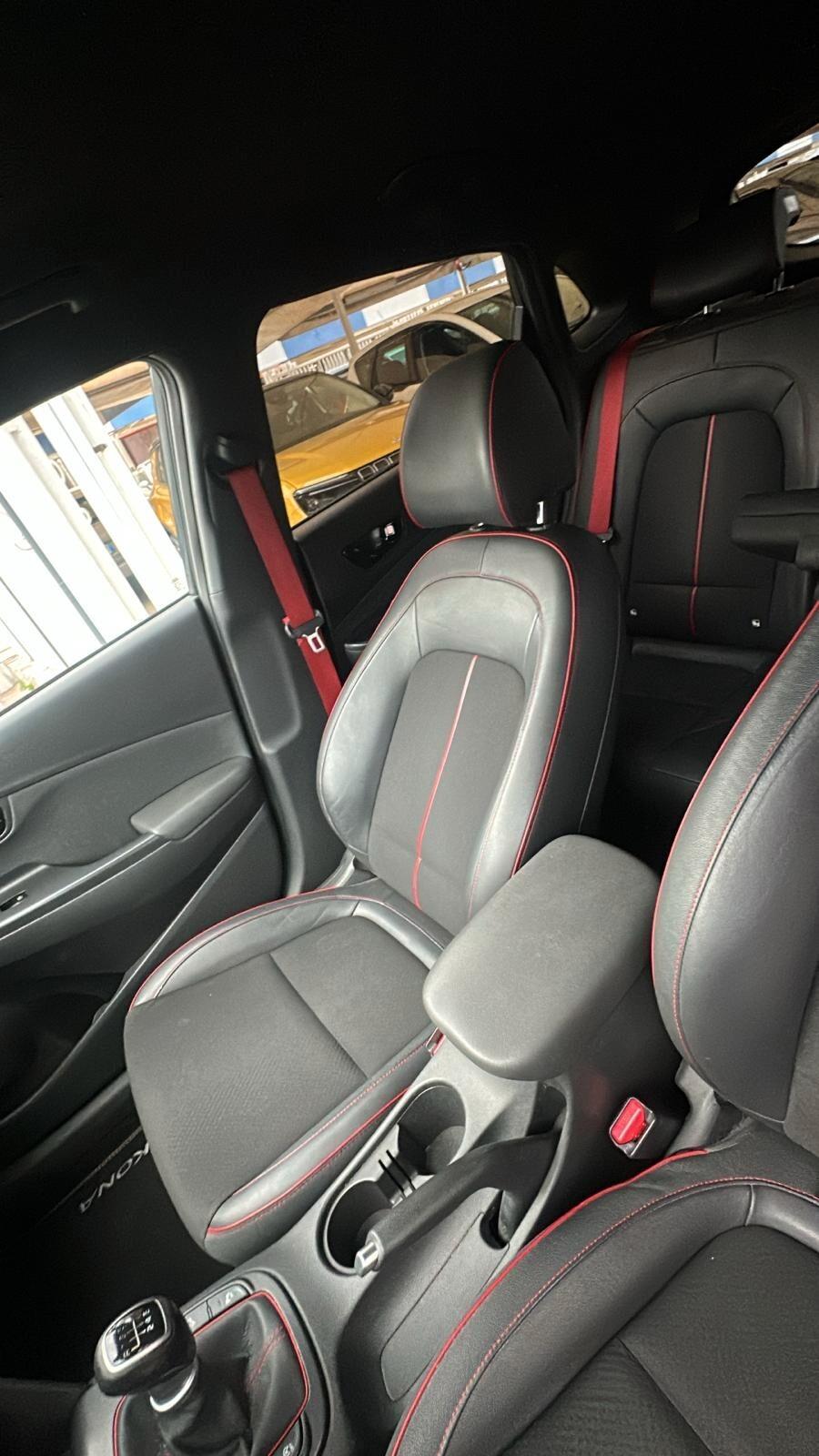 HYUNDAI KONA 2019 1,6 DIESEL INTERNI IN PELLE FULL...