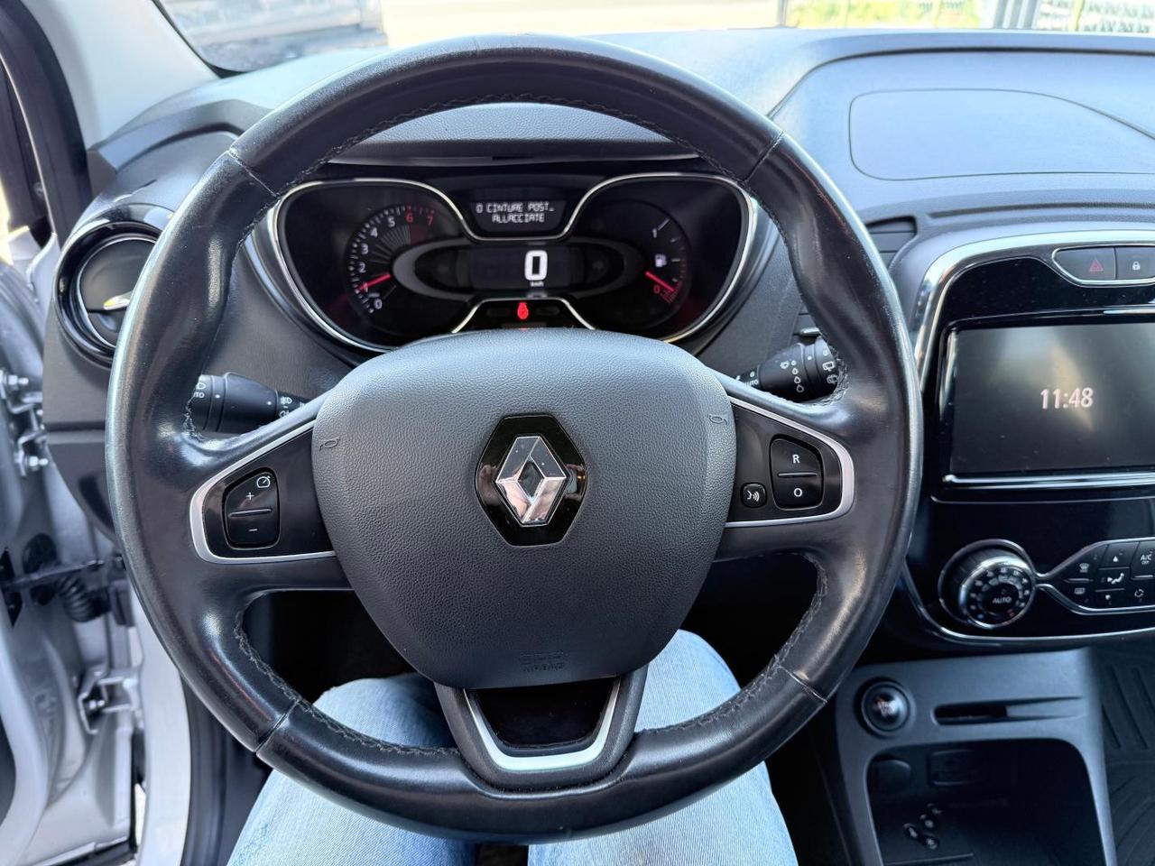 Renault Captur 0.9 tce Intens (energy r-link) 90cv E6