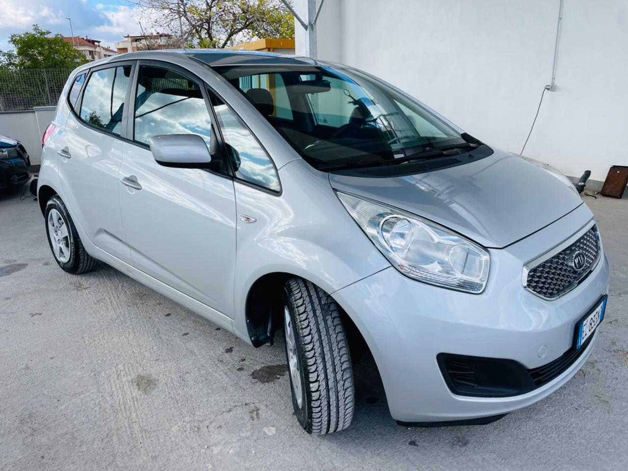 Kia Venga 1.4 CRDi 77CV Easy OK NEOPATENTATO