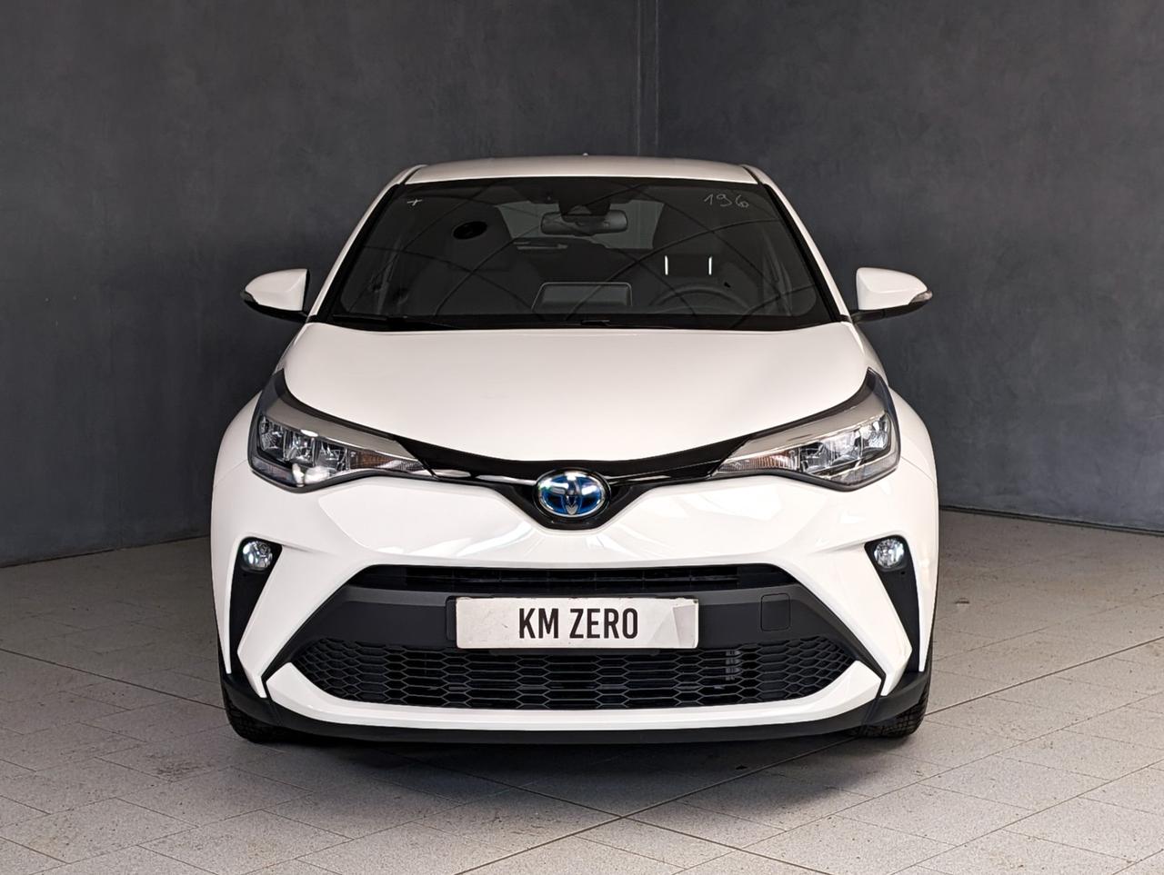 Toyota C-HR 1.8 Hybrid e-cvt Business