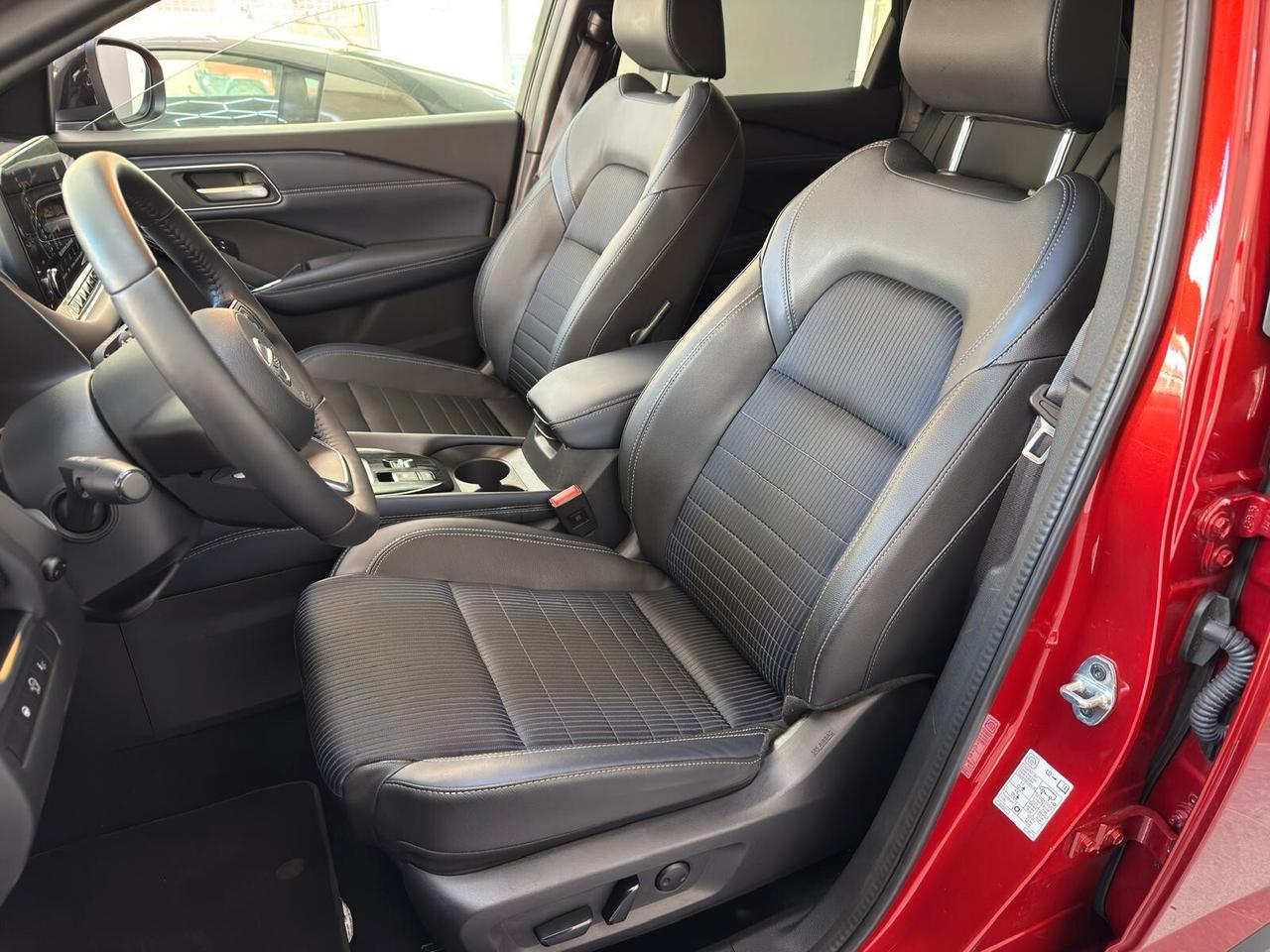 NISSAN QASHQAI MHEV 140 CV Tekna +