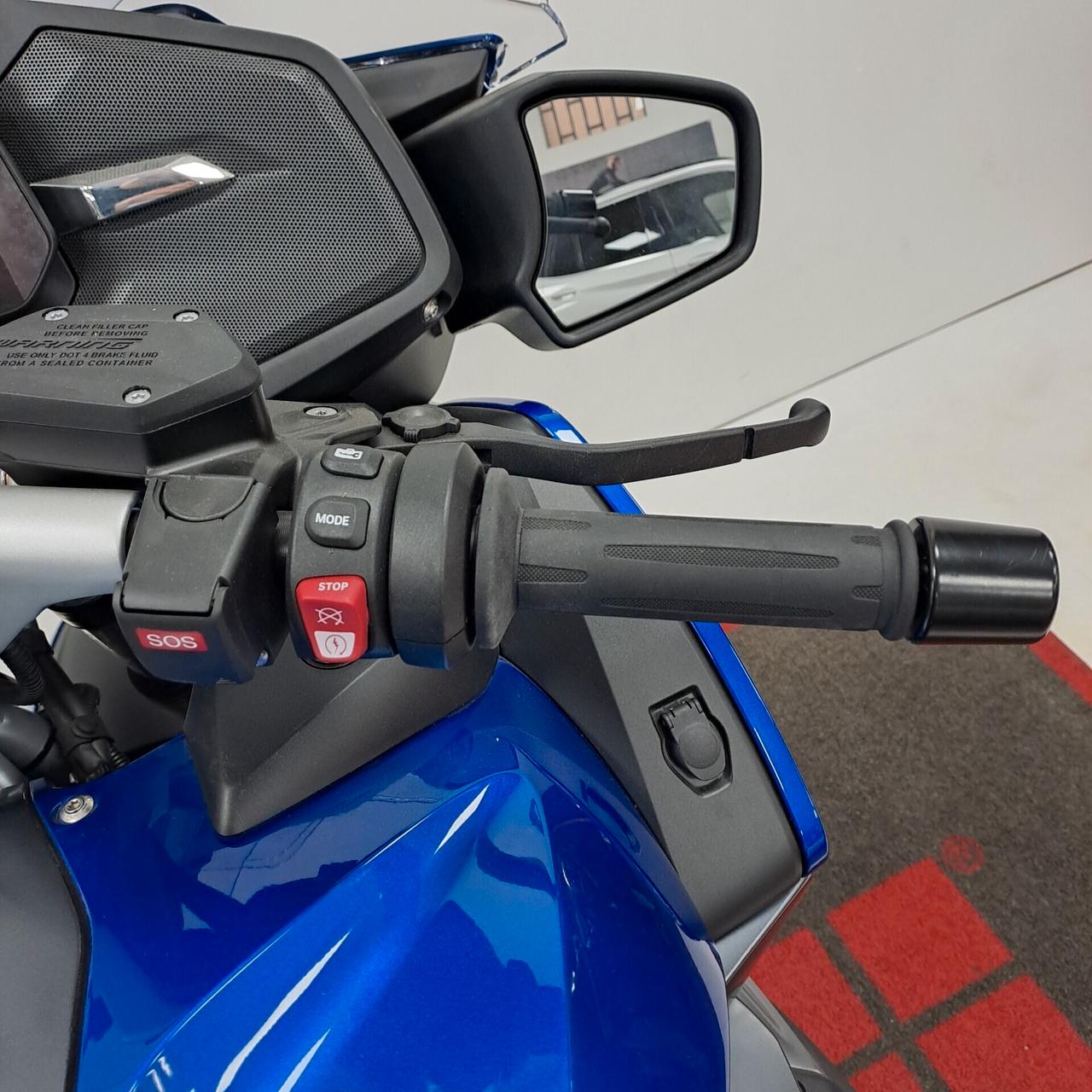 BMW R 1250 RT Sport IVA ESPOSTA/KM 0